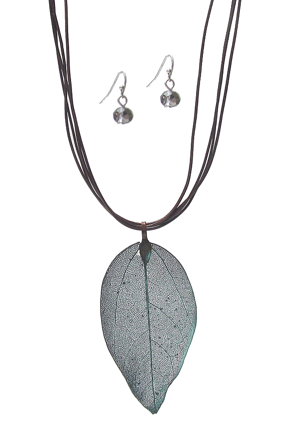 PAPER THIN METAL FILIGREE LEAF PENDANT AND MULTI CORD NECKLACE SET