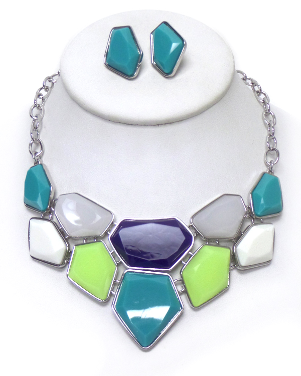 Multi stones linked with metal chain necklace set