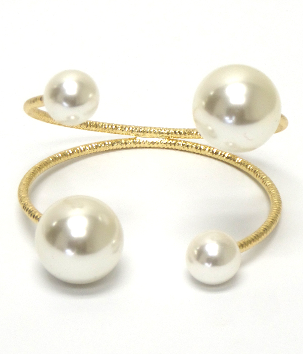 Double layer pearl cuff bracelet
