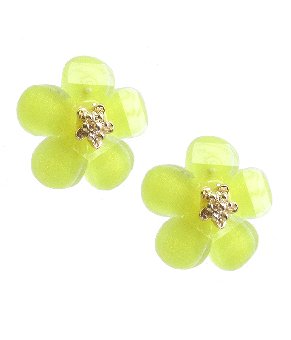 FACET STONE FLOWER EARRING