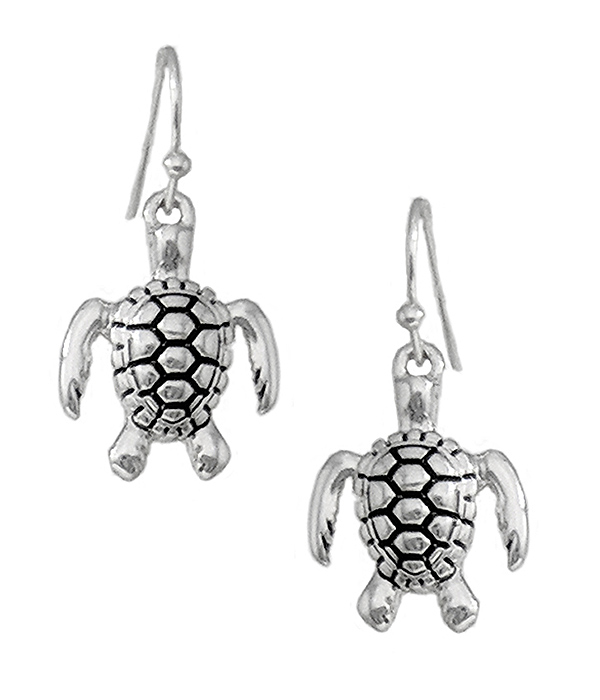 Sealife theme earring - turtle