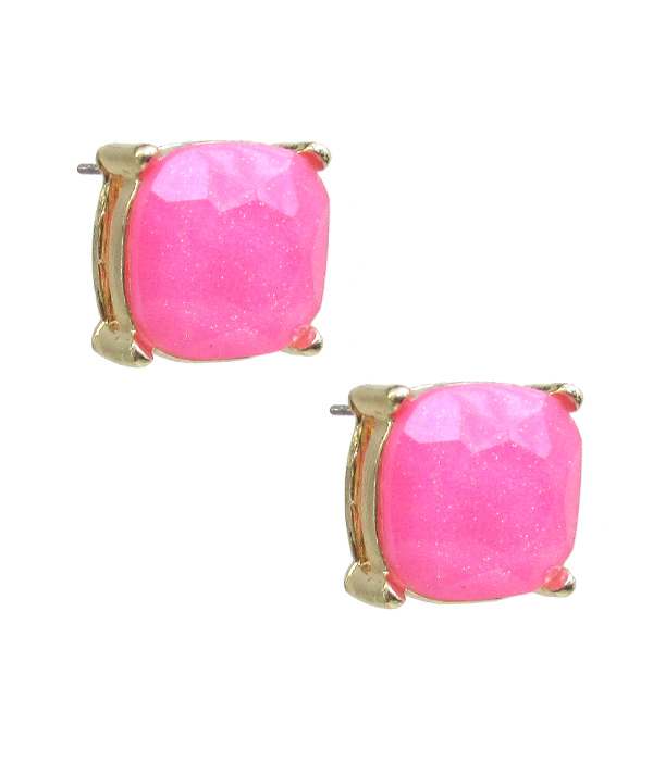 GLASS STONE STUD EARRING