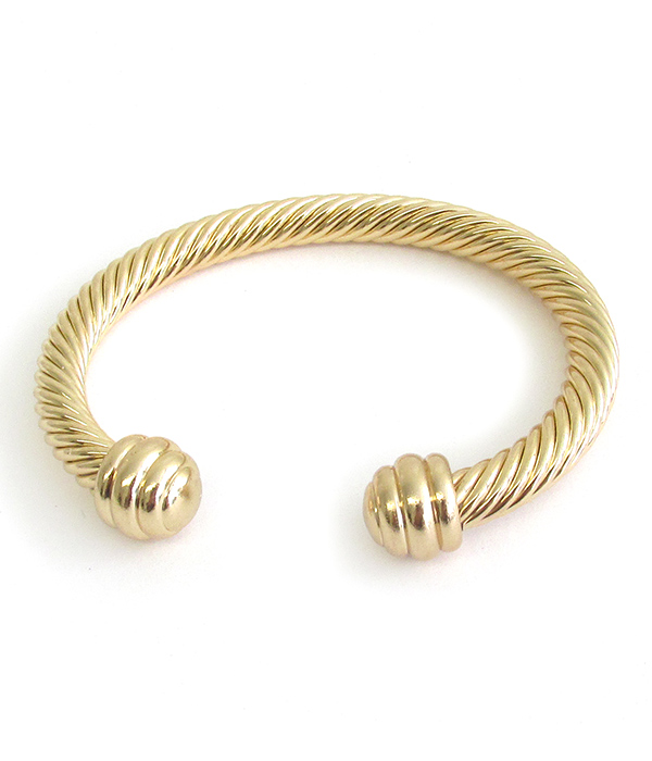 CASTING METAL CUFF BANGLE - BRASS