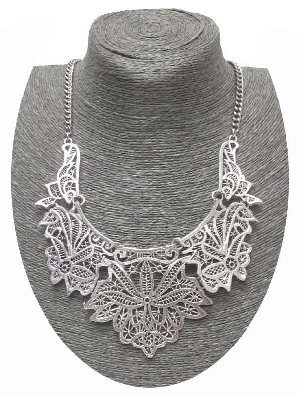 Textured metal linked bib necklace set