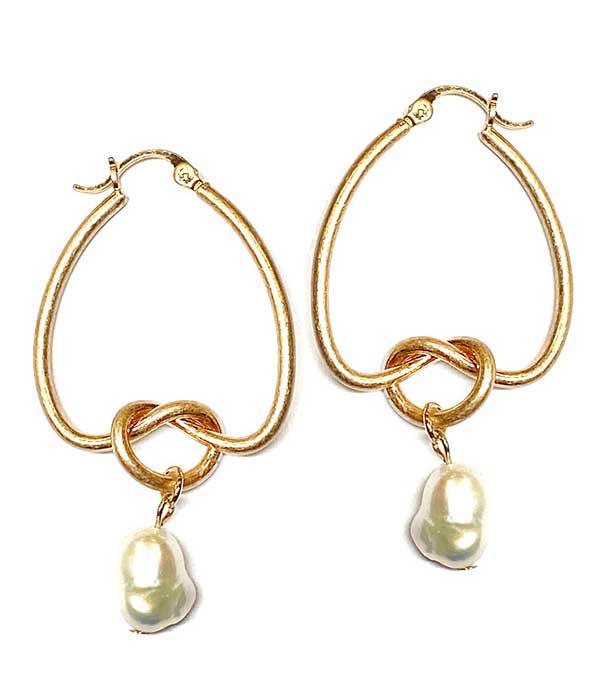 WIRE ART FRESHWATER PEARL DROP EARRING