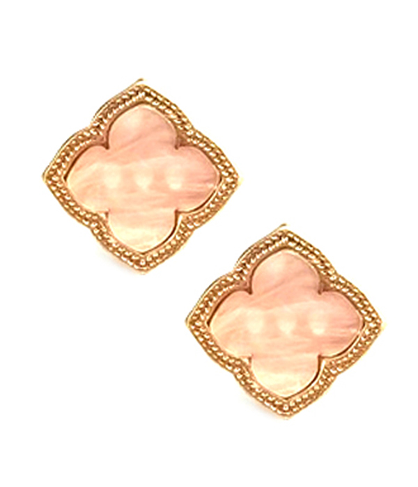 ACCETATE FLOWER STUD EARRING