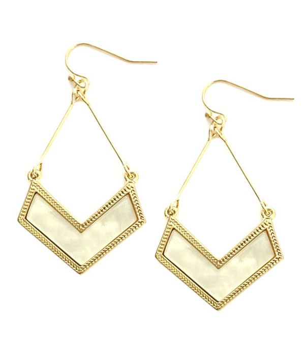 Accetate chevron drop earring