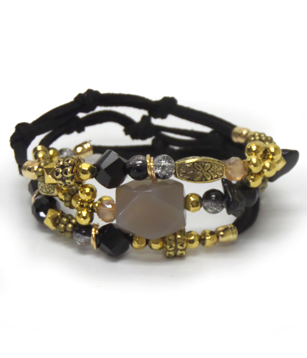 STONE AND BEADS THREE LAYER LEATHER BRACELET SET 