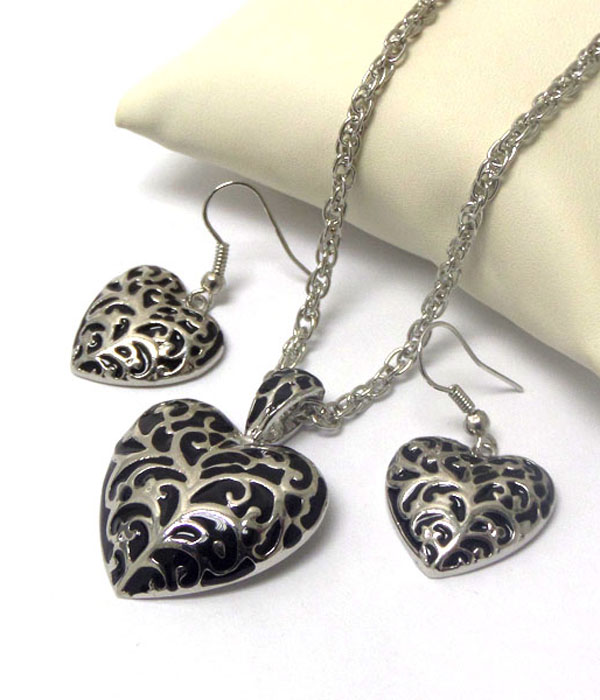 Metal filigree heart necklace earring set -valentine