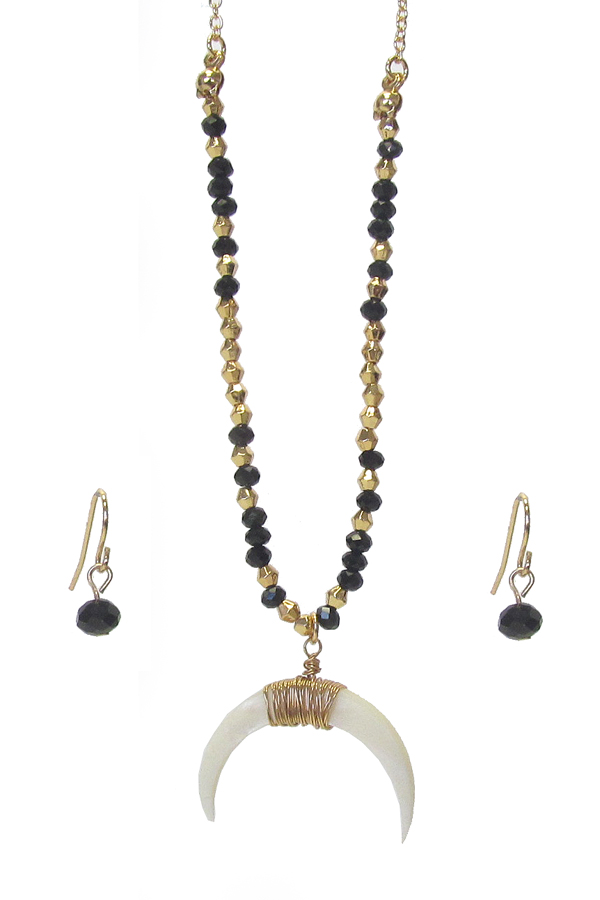 SHELL TUSK PENDANT AND MULTI BEAD CHAIN NECKLACE SET