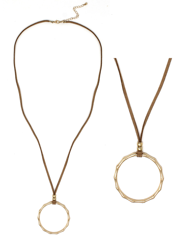 METAL RING PENDANT AND SUEDE CHAIN NECKLACE