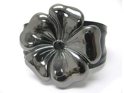 CRYSTAL STUD LARGE METAL FLOWER TOP CUFF LEATHER WRAPPED METAL BANGLE