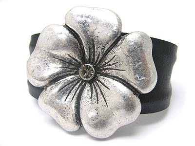CRYSTAL STUD LARGE METAL FLOWER TOP CUFF LEATHER WRAPPED METAL BANGLE