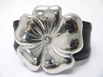 CRYSTAL STUD LARGE METAL FLOWER TOP CUFF LEATHER WRAPPED METAL BANGLE