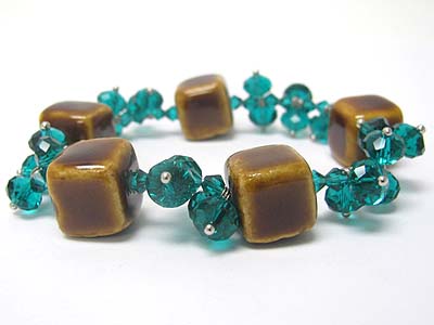 Crystal cut glass and ceramic cube stretch bracelet