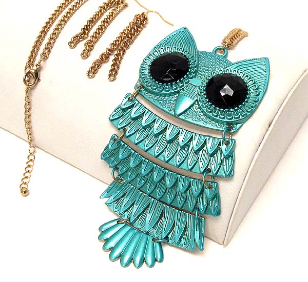 Crystal eye very large owl and long chain necklace earring set