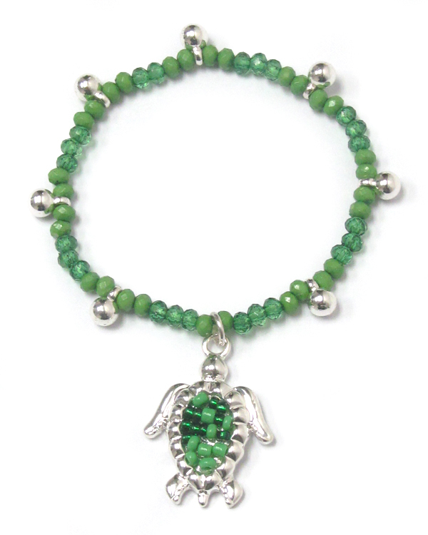 Turtle charm seed bead stretch bracelet