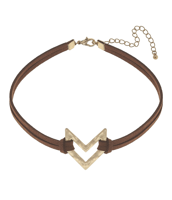 Metal chevron and double layer leather choker necklace