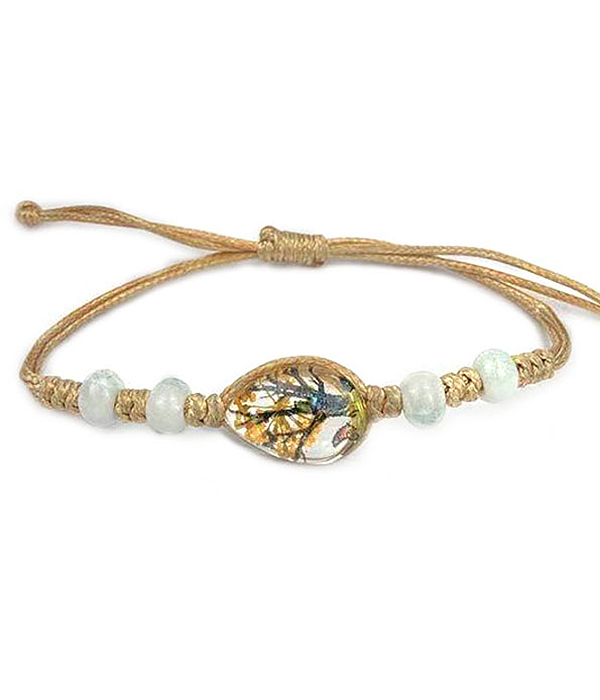 DRY FLOWER AND TREE CABOCHON PULL TIE BRACELET