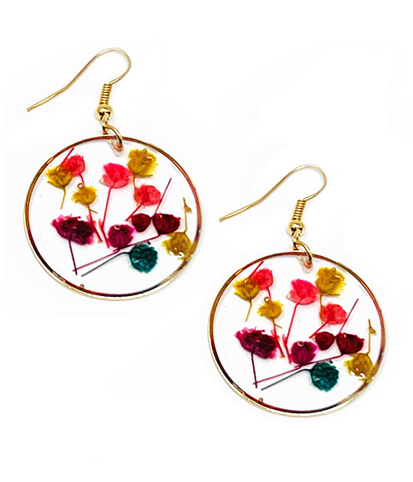 Dry flower disc cabochon earring