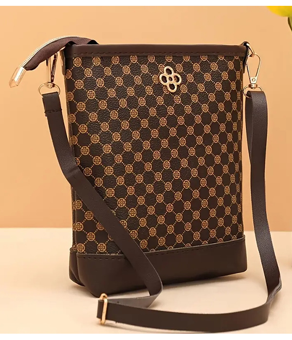 Vintage messenger shoulder bag
