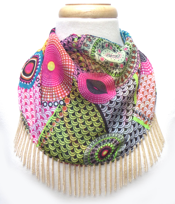 Geometic pattern multi chain tassel drop bib scarf