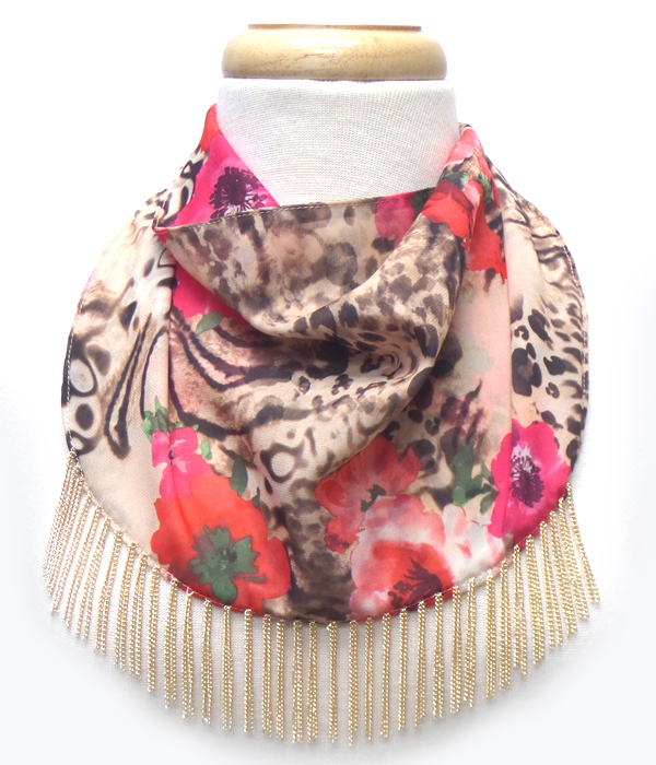 Flower print with metal chain tassel drop bib scarf