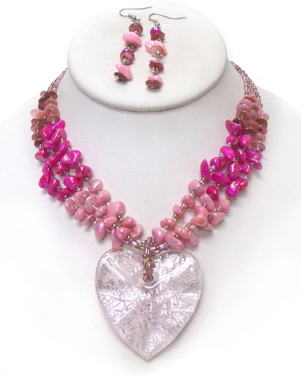 Murano glass heart pendant and chip stone necklace set