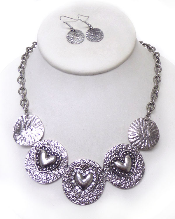 Crystal heart disk link necklace set