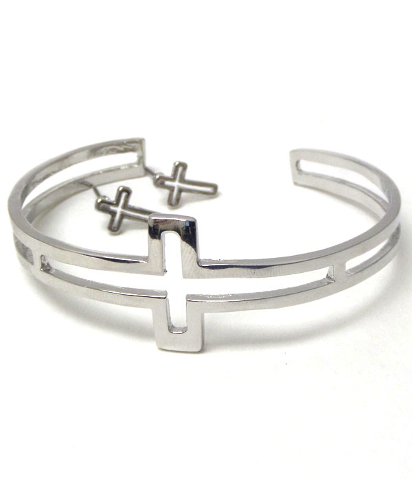 Metal cross bracelet and earring set