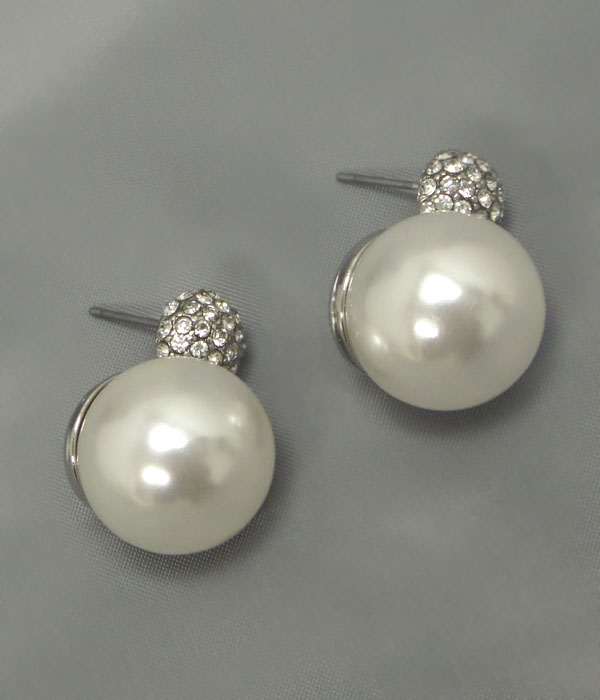 Crystal and pearl stud earring