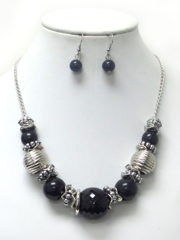 Acrylic and metal ball link necklace earring set