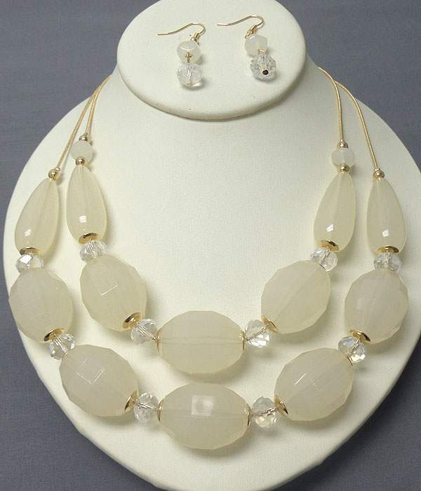 Double layer acrylic ball and snake chain necklace earring set