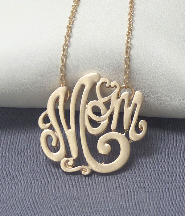 Monogram pendant necklace - mom