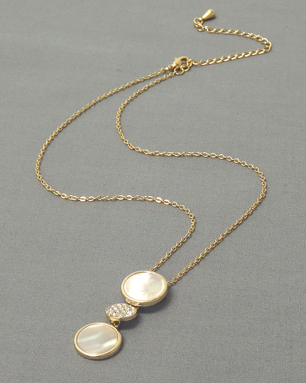 Electro plating and crystal and mother of pearl disk link drop necklace