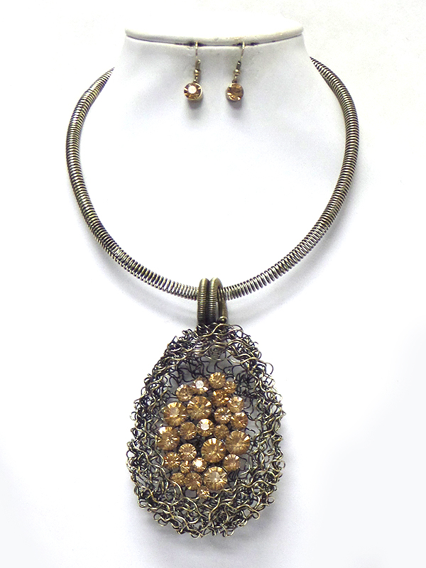 Crystal eggs and metal wire nest necklace set