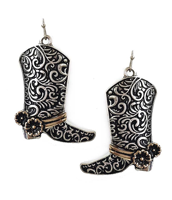 WESTERN THEME DESIGNER TEXUTERD COWBOY BOOT EARRING