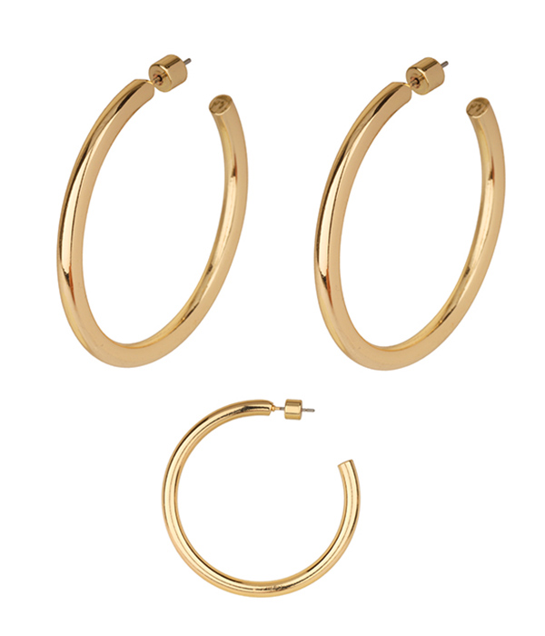 Metal hoop earring