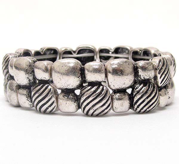 Multi scratch and textered square pattern stretch bracelet - brass metal