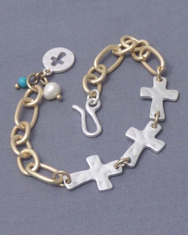 Hammered cross link chain bracelet