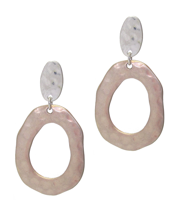 HAMMERED PEARL PATINA HOOP EARRING