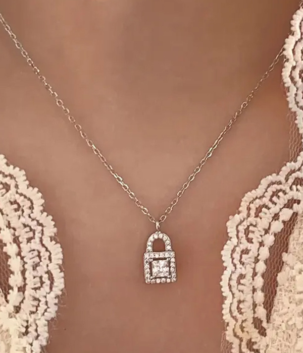 Rhinestone lock necklace