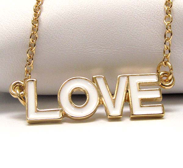 Metal epoxy love theme chain necklace