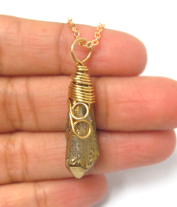 Handmade genuine semi precious stone pendant necklace