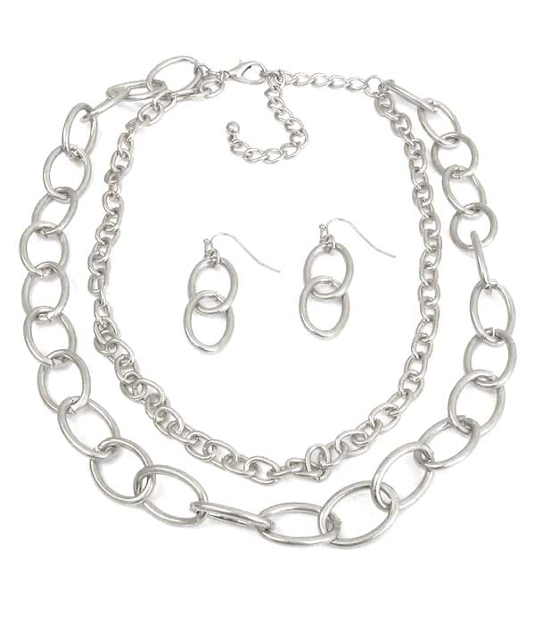 DOUBLE LAYER CHUNKY CHAIN NECKLACE SET