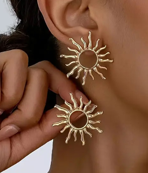 Sun earring