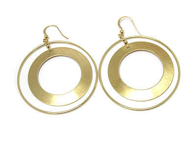 Metal disk and ring dangle earring