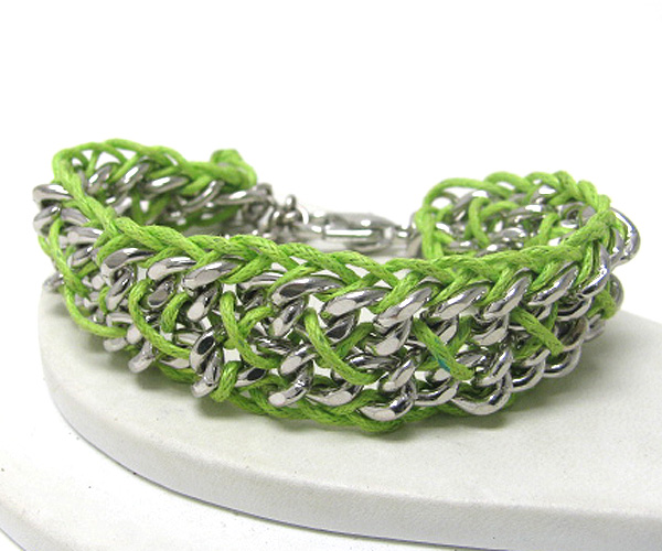 METAL CHAIN AND FABRIC CORD BRAIDED BRACELET