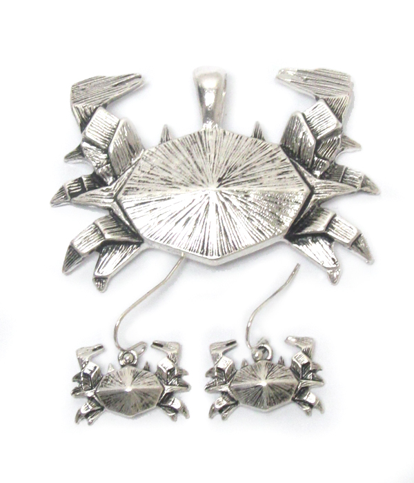Textured metal crab origami style pendant and earring set