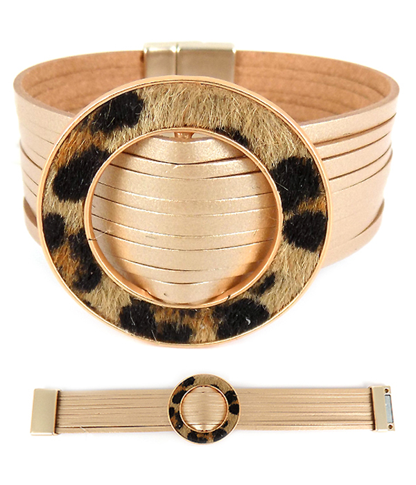 Animal print ring and multi layer leatherette magnetic bracelet